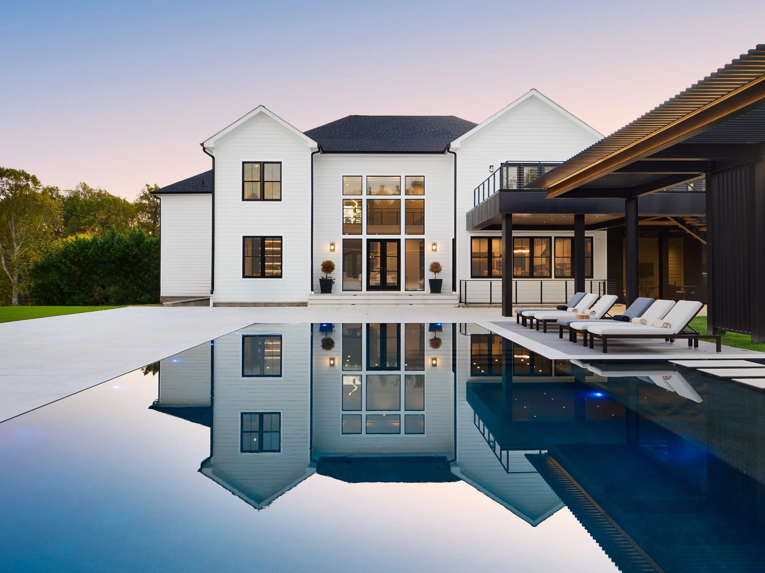 Potomac Pool House — Integrating Building With Landscape, view 5